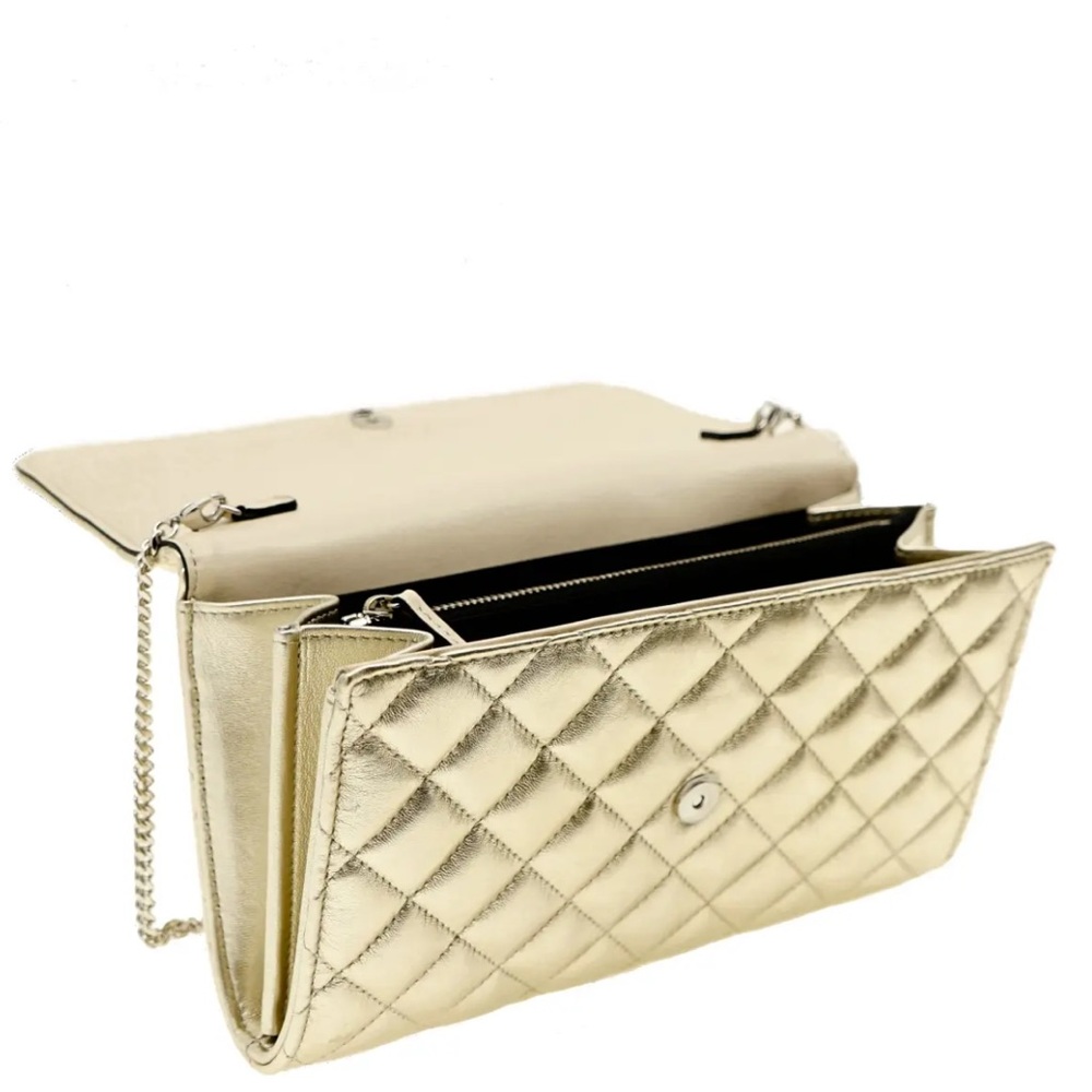 Versace Champagne Quilted Lambskin La Medusa Wallet on Chain - Picture 5 of 6
